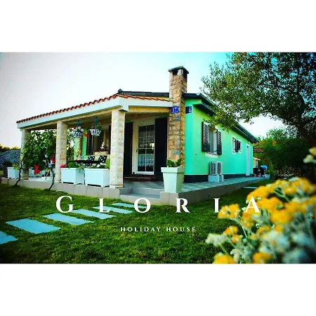 House Gloria * Srima